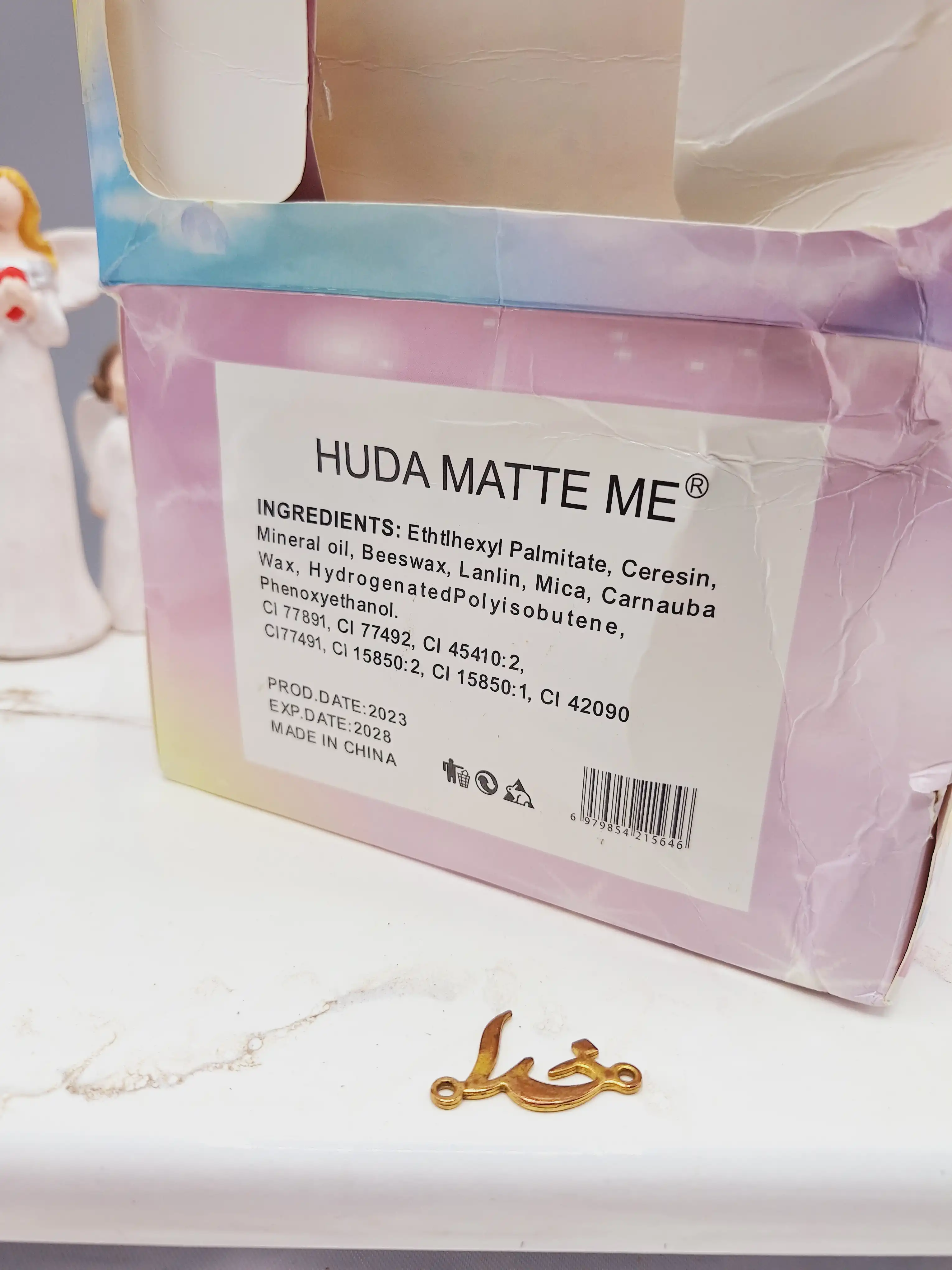 لیپ گلاس شاین دار طرح دلقک بامزه برند هدا مات می HUDA MATTE ME کد X326