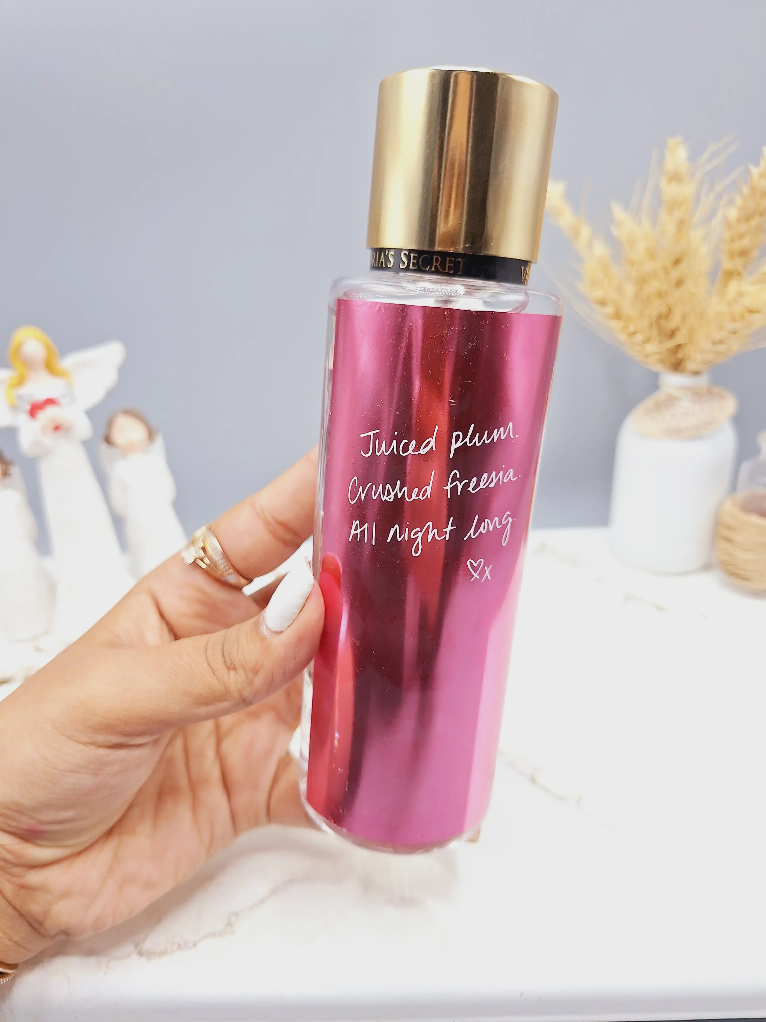 بادی اسپلش 250 ml شاین دار ویکتوریا سکرت مدل Pure Seduction اورجینال