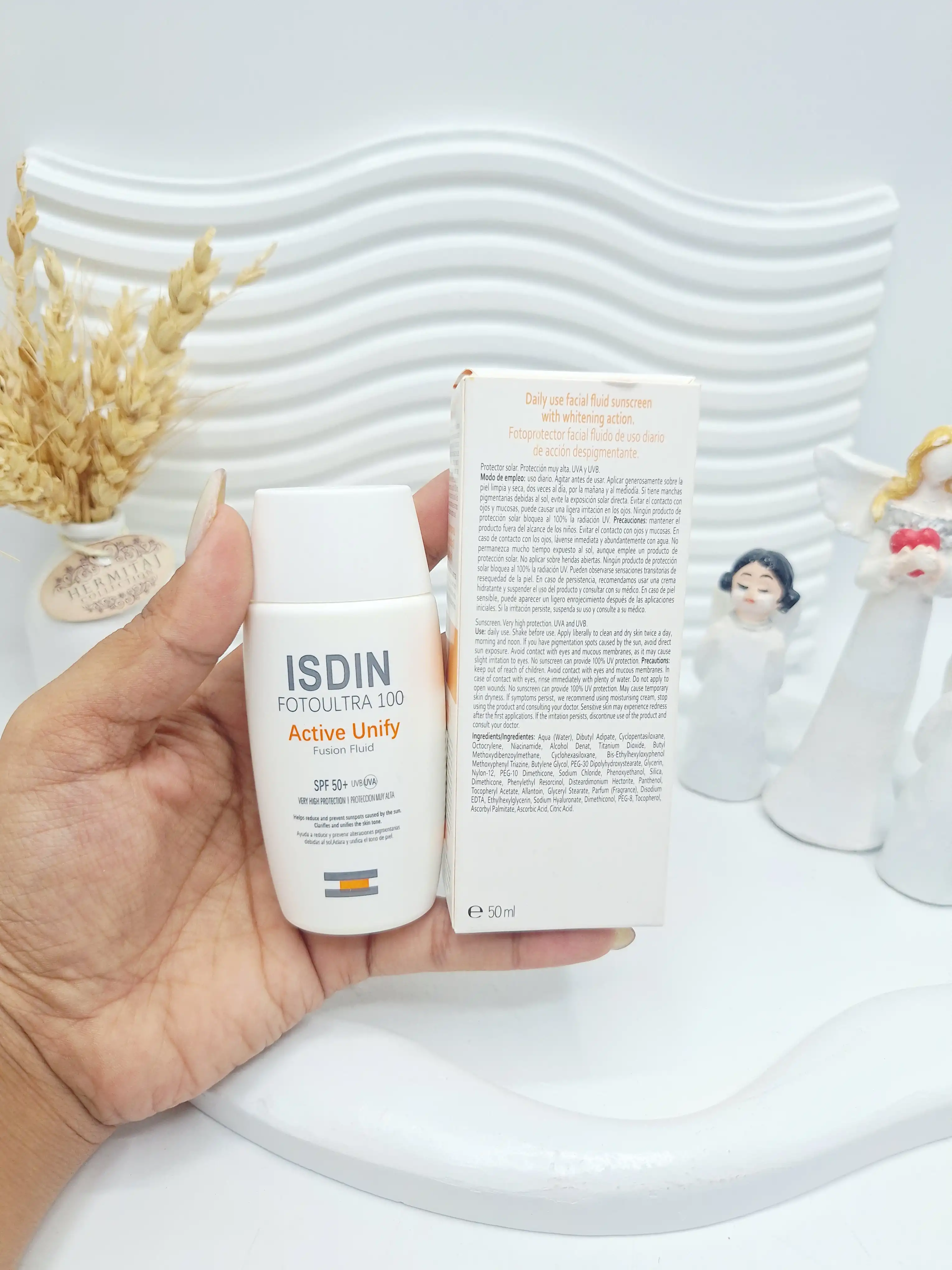 ضد آفتاب بی رنگ ایزدین SPF 50 کد 5833