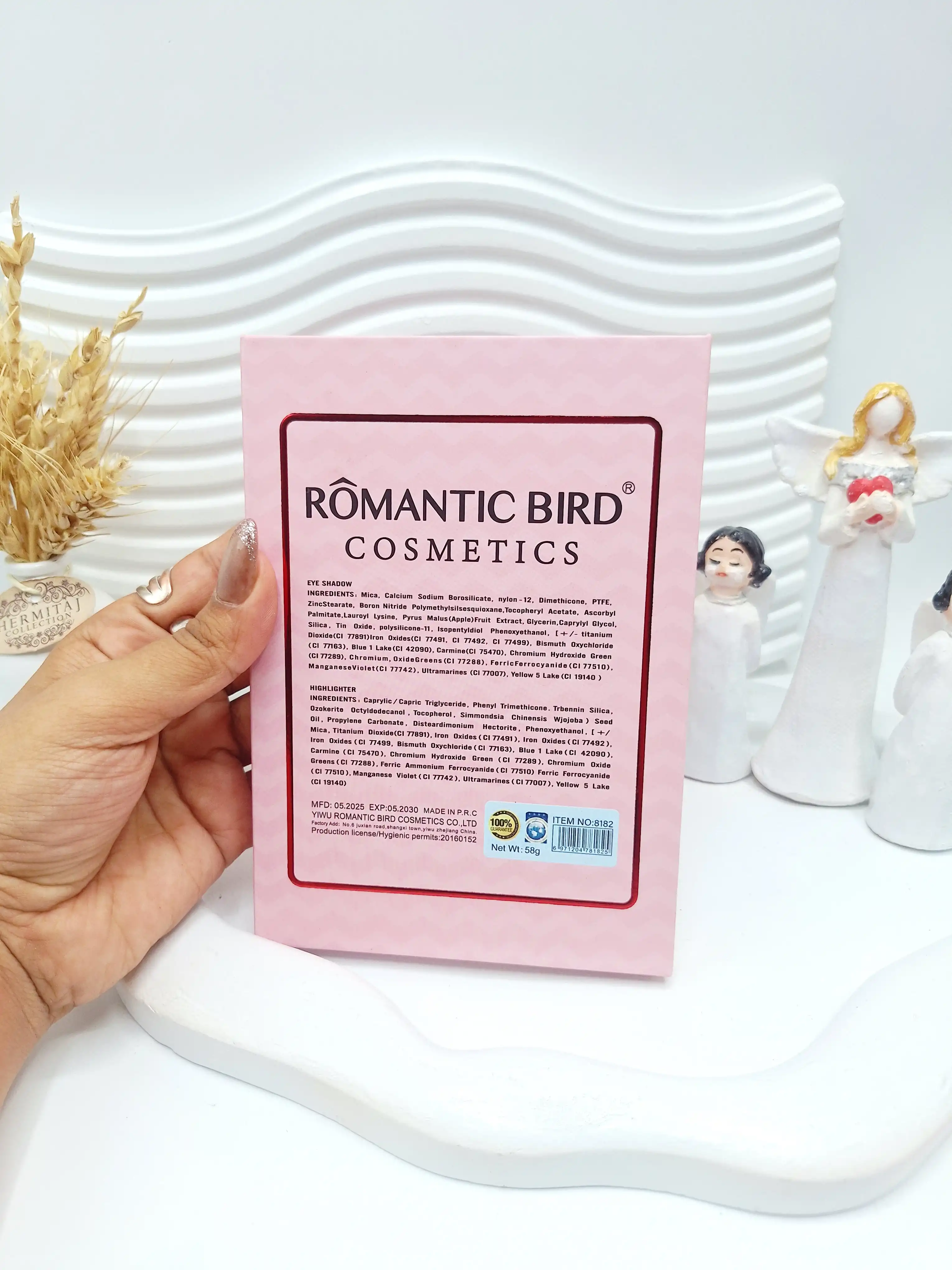 پالت همه کاره سایه جذاب برند ROMANTIC BIRD کد 8182
